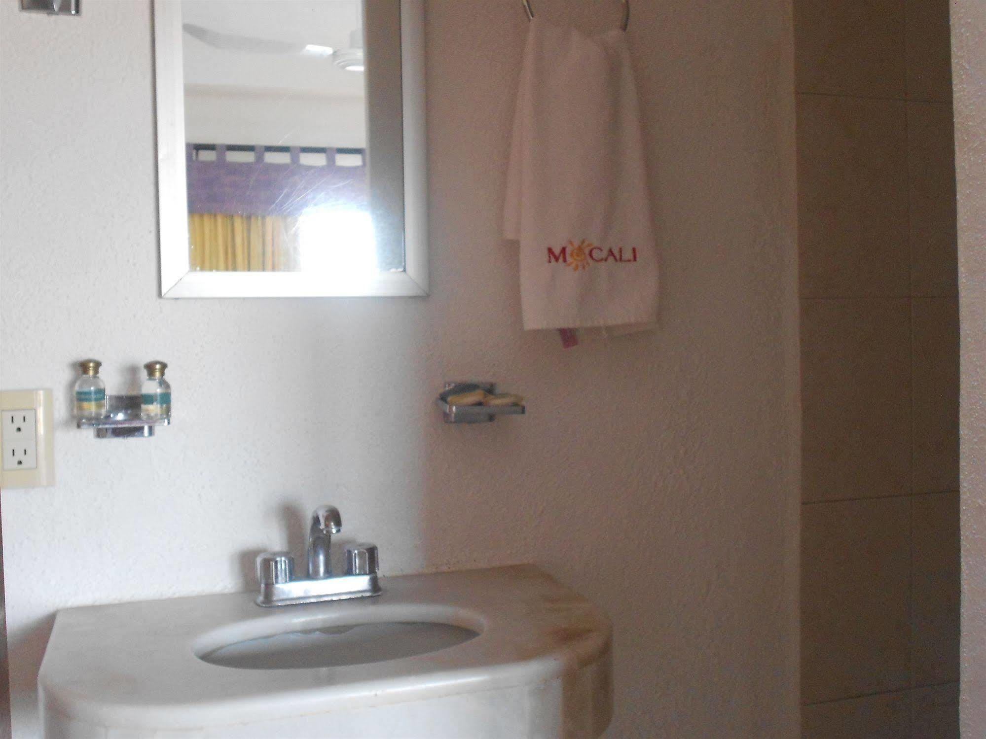 Mocali Hotel Puerto Vallarta Eksteriør billede